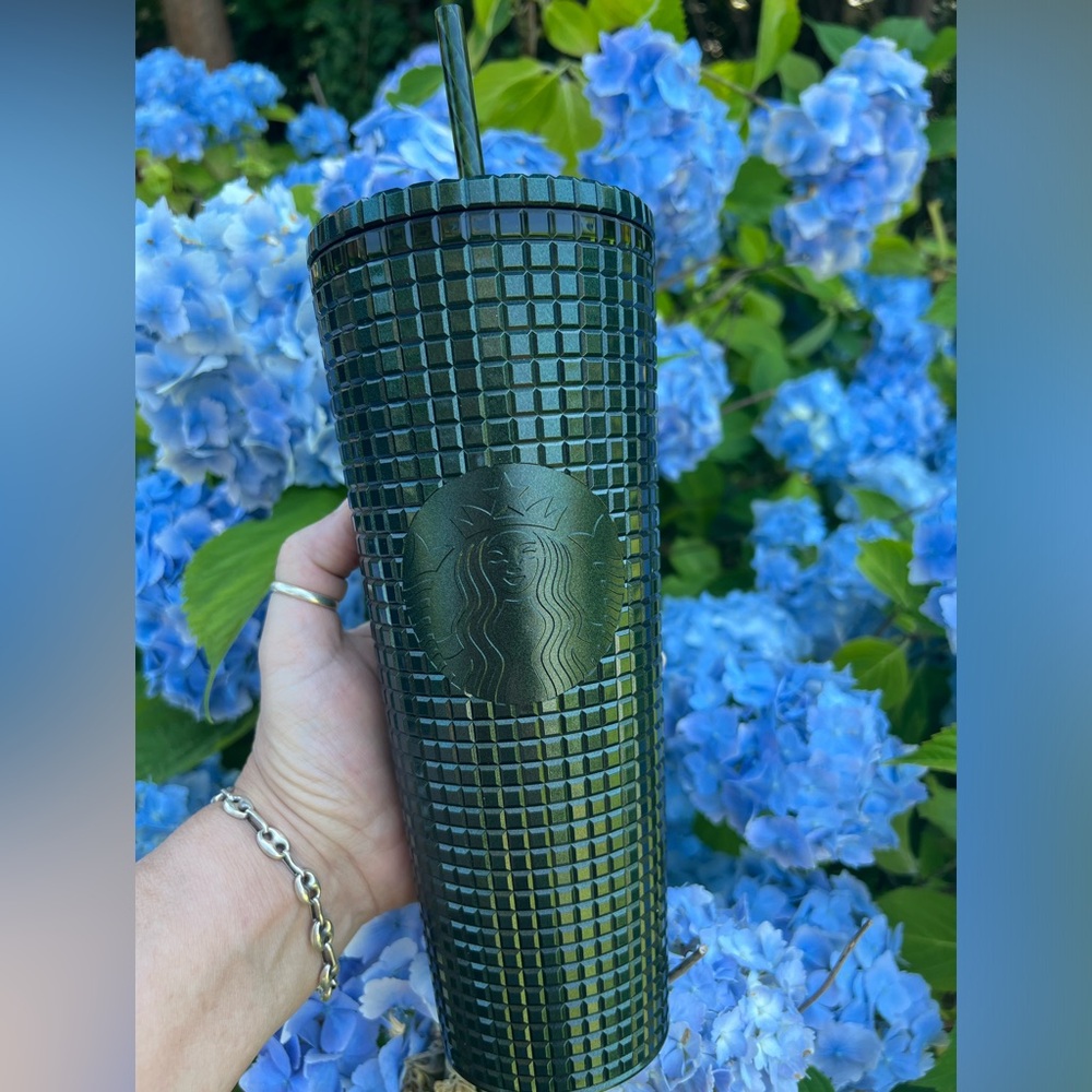 🌺 Starbucks Holiday 2021 Tumbler Venti Green Glitter. - Picture 1 of 6